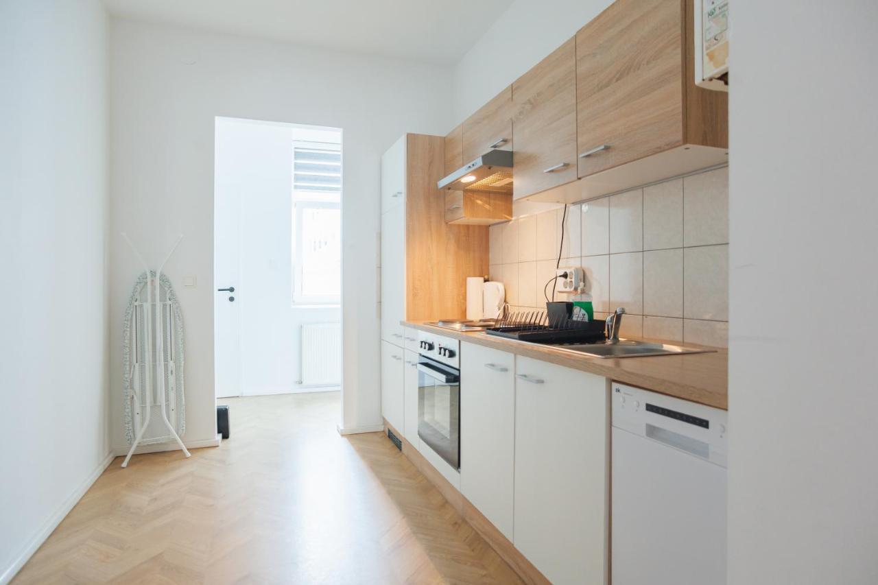 Malfatti Room Oasis With Coworking Space Wien Eksteriør billede